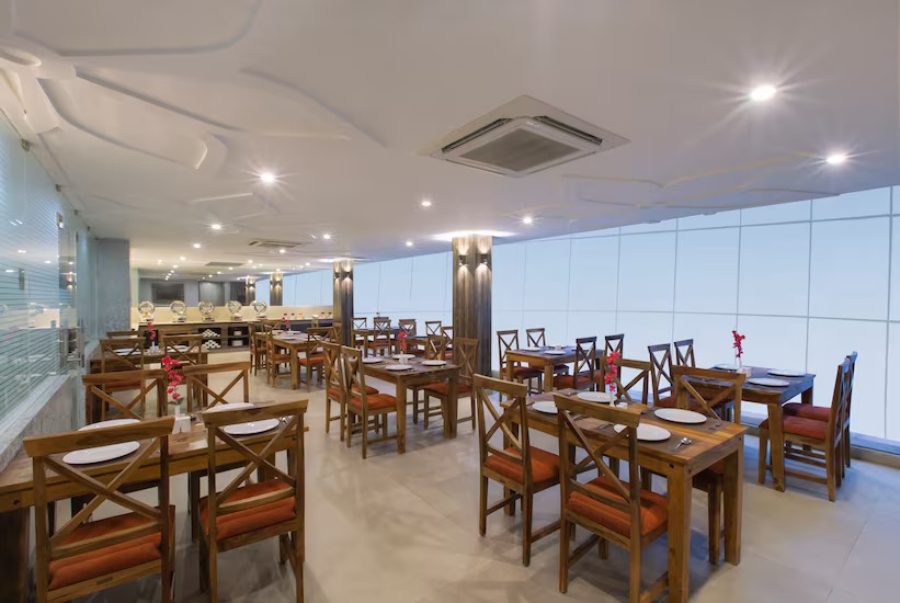 Vanaam Hotel Raj Plaza, Jaipur 4