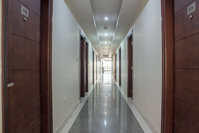 Vanaam Hotel Raj Plaza, Jaipur 5