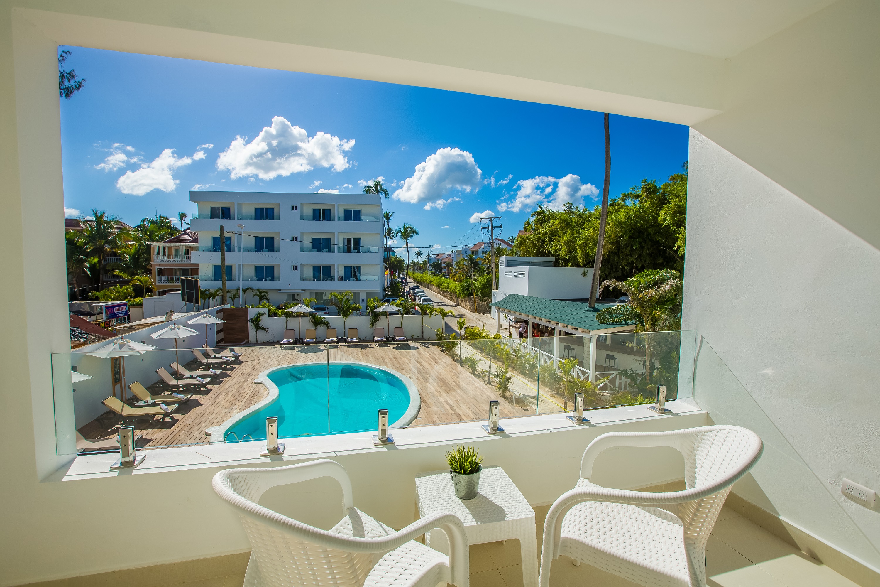 Double Room with Pool View for single use