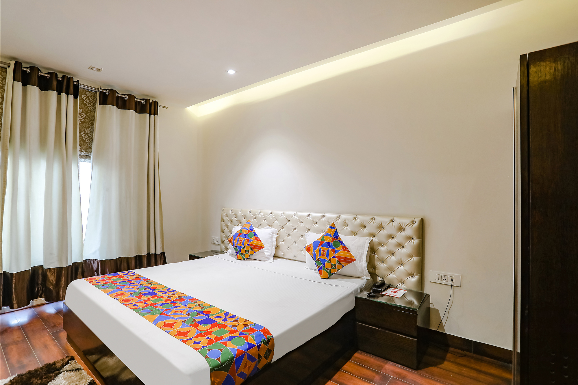 FabHotel Grand Stay, New Delhi 3