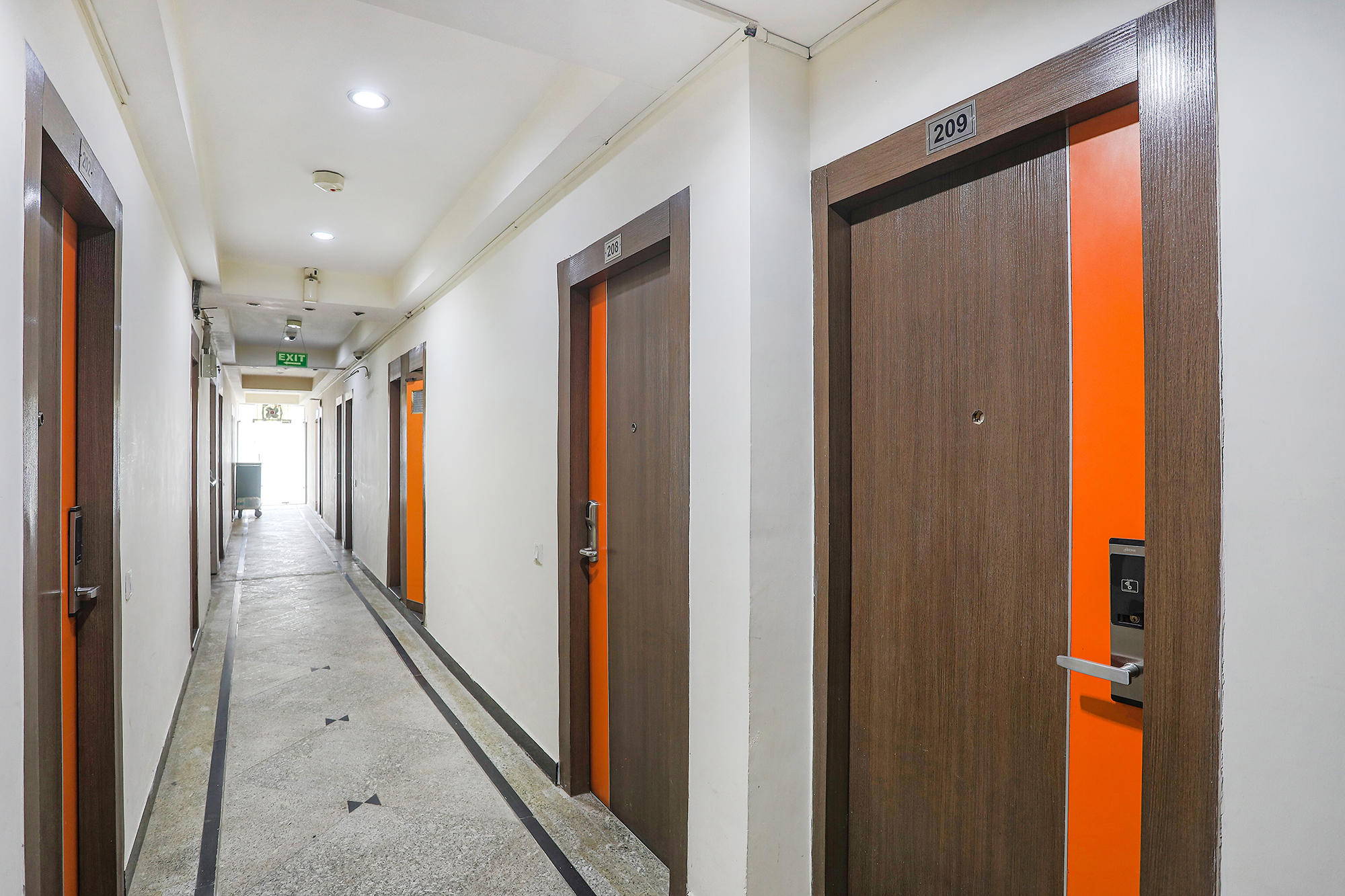 FabHotel Prime The Pamposh, New Delhi 5