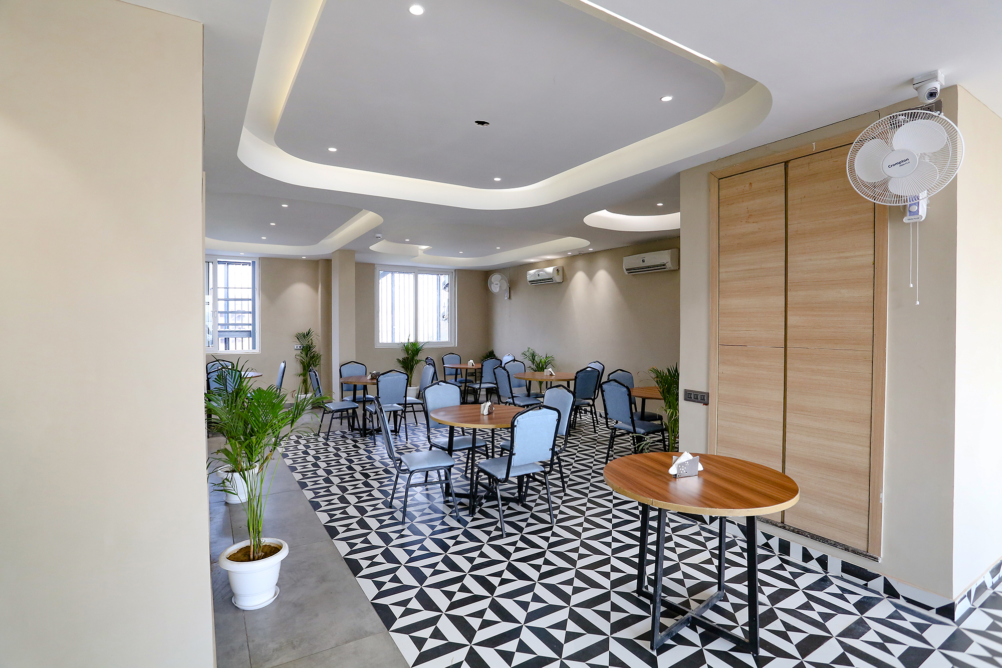 FabHotel Infinity Stay II, Gurgaon 2