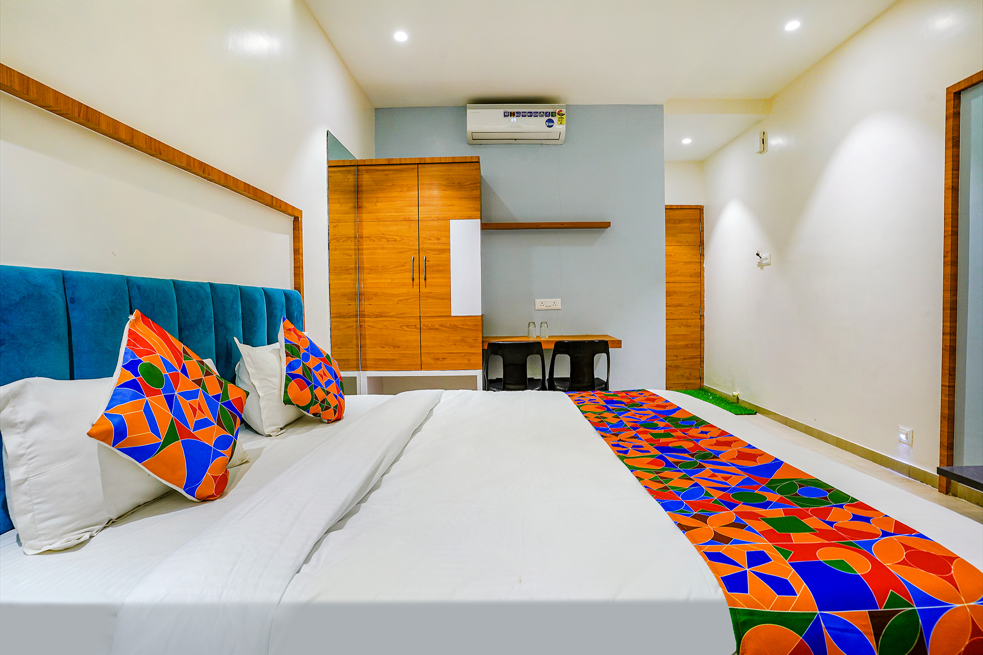 FabHotel Kesar Inn, Pune 2