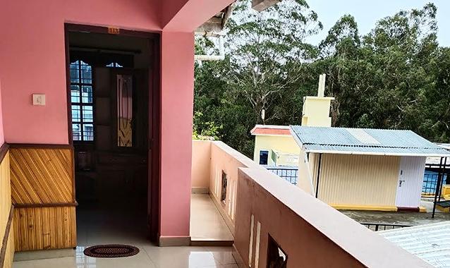 FabExpress Padayappa Castle, Kodaikanal 4