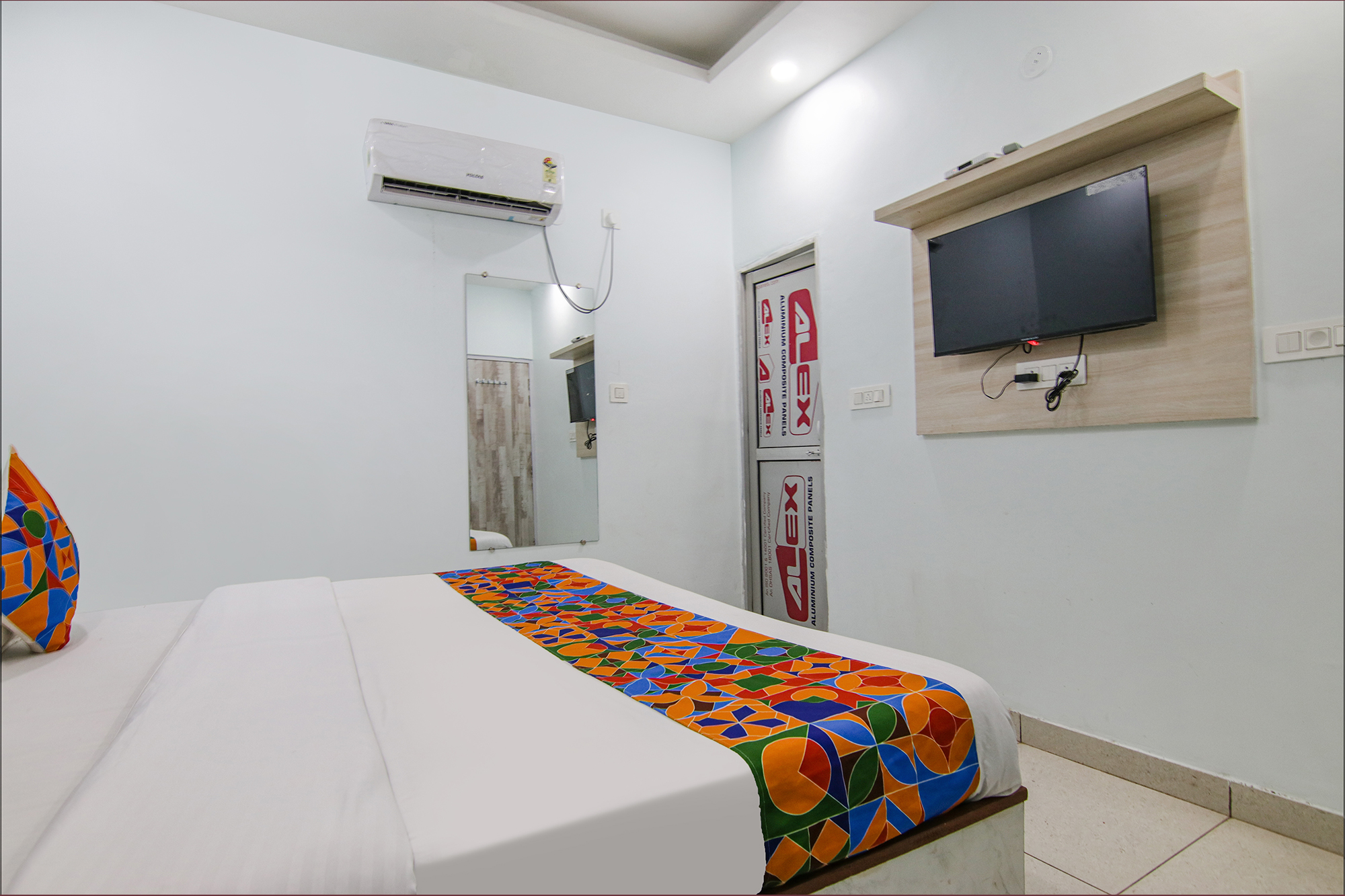 FabExpress Nisad Raj, Chandigarh 1