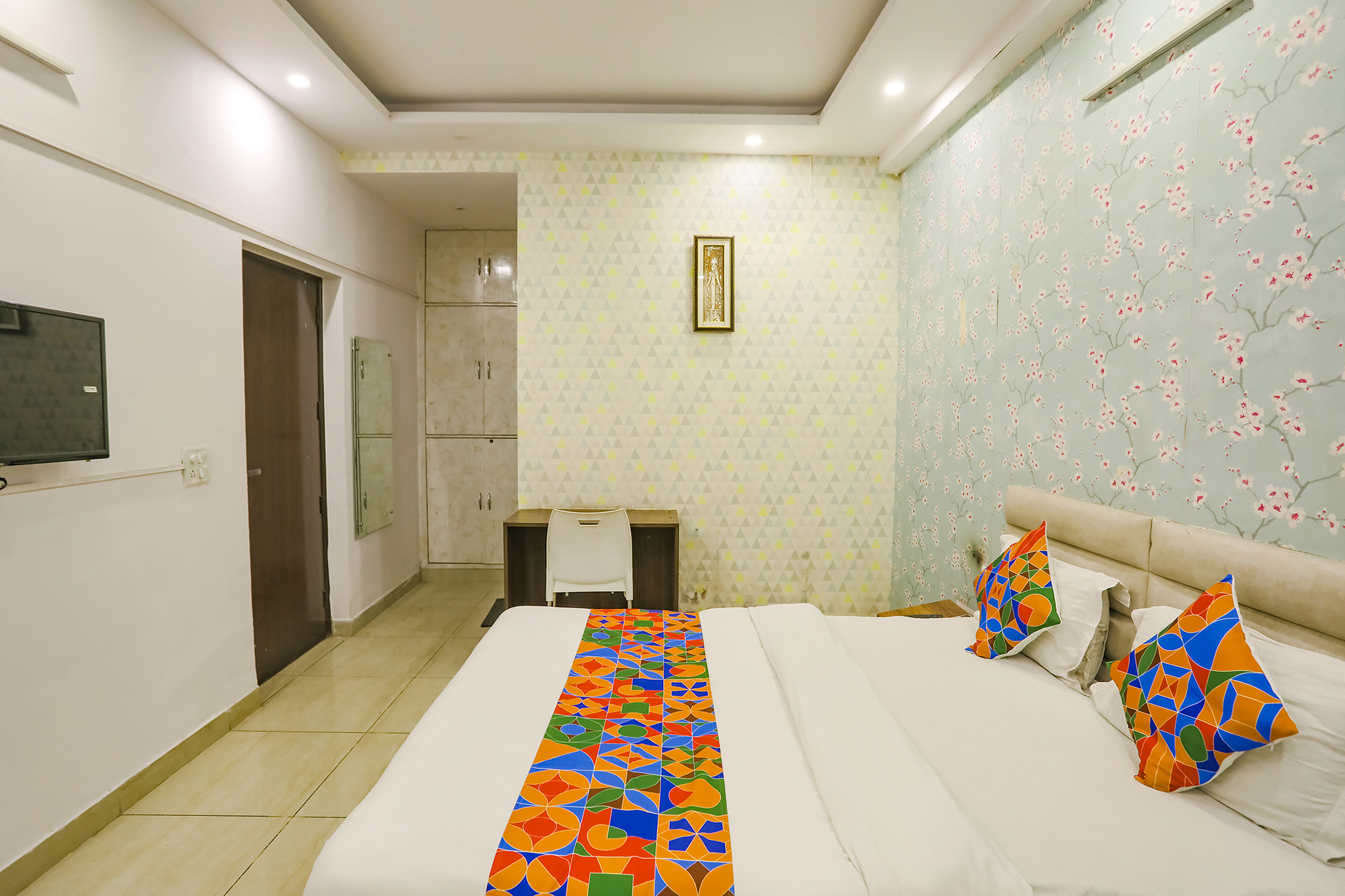 FabExpress Essendi Hospitalities, Noida 2