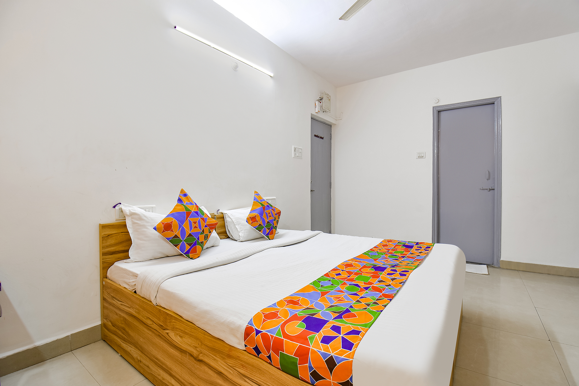 FabHotel Destiny Living, Pune 3