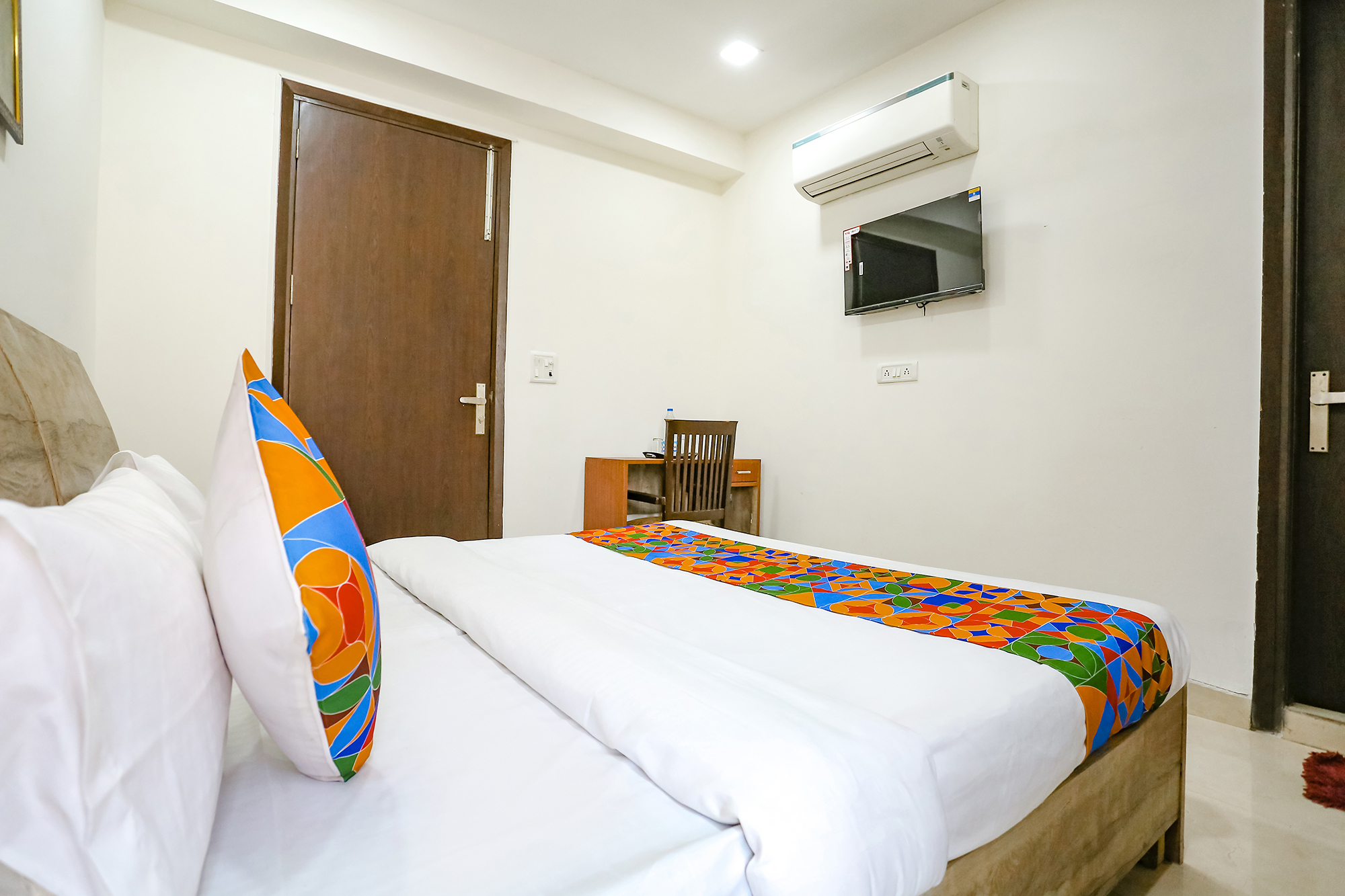 FabExpress Premium Rooms, New Delhi 2