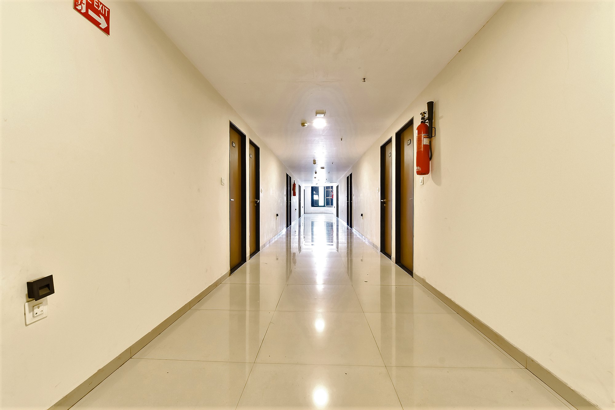 FabExpress Happy Rooms, Surat 2