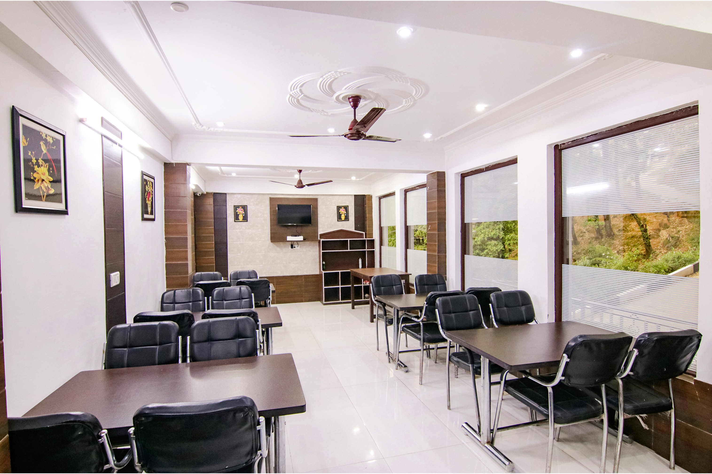 FabHotel Nature Peace, Dharamshala 5
