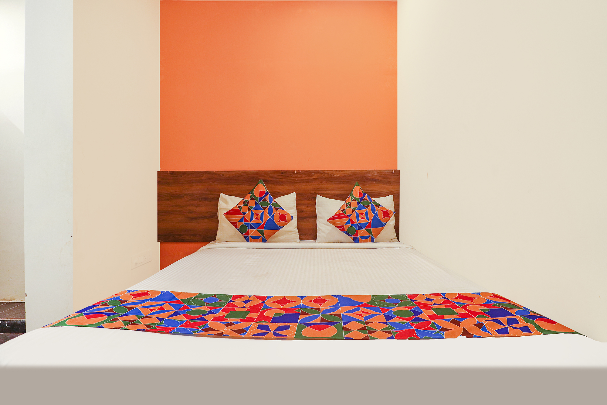 FabExpress Simra Relax Inn, Hyderabad 2