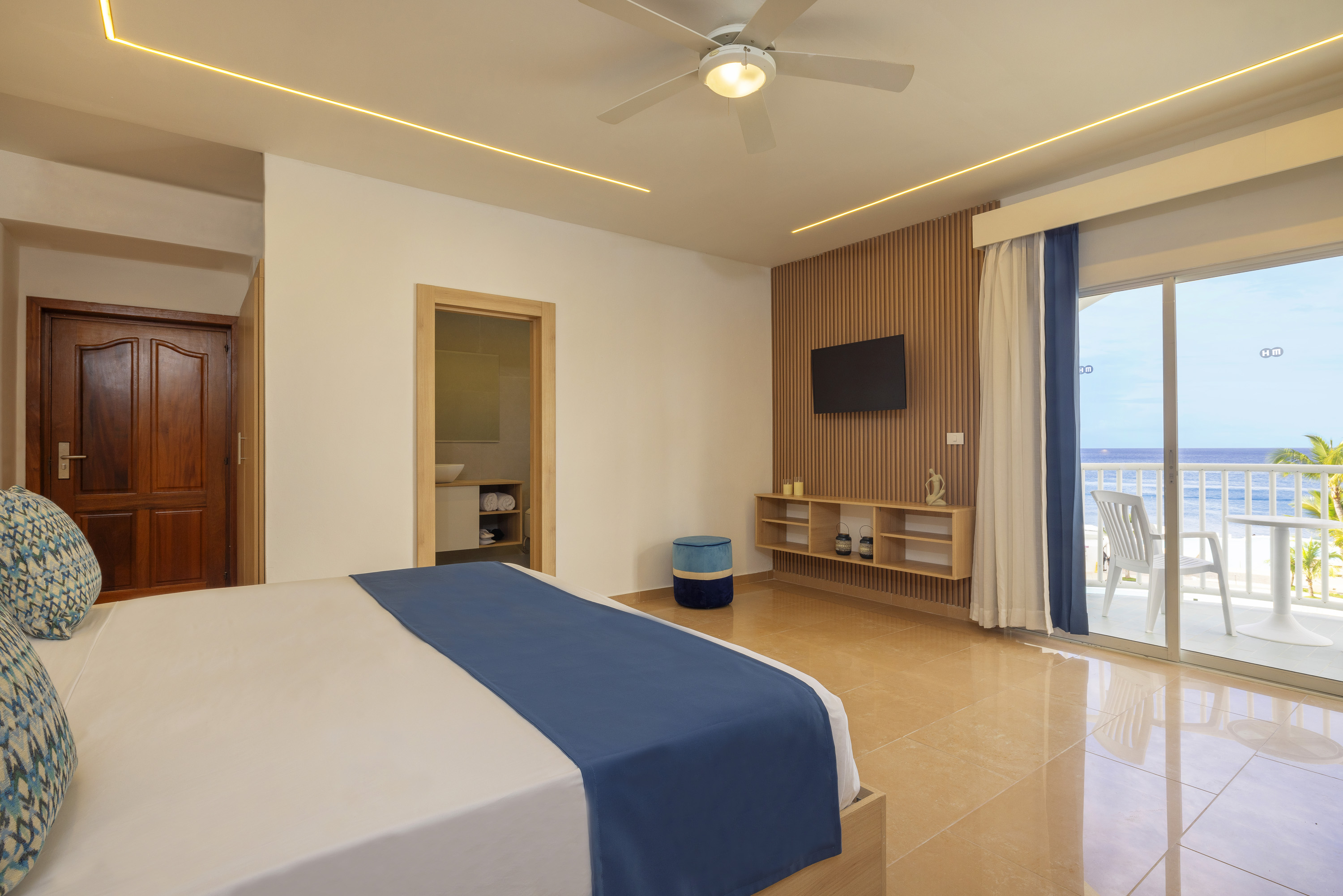[DISABLED]Triple Room with Sea View