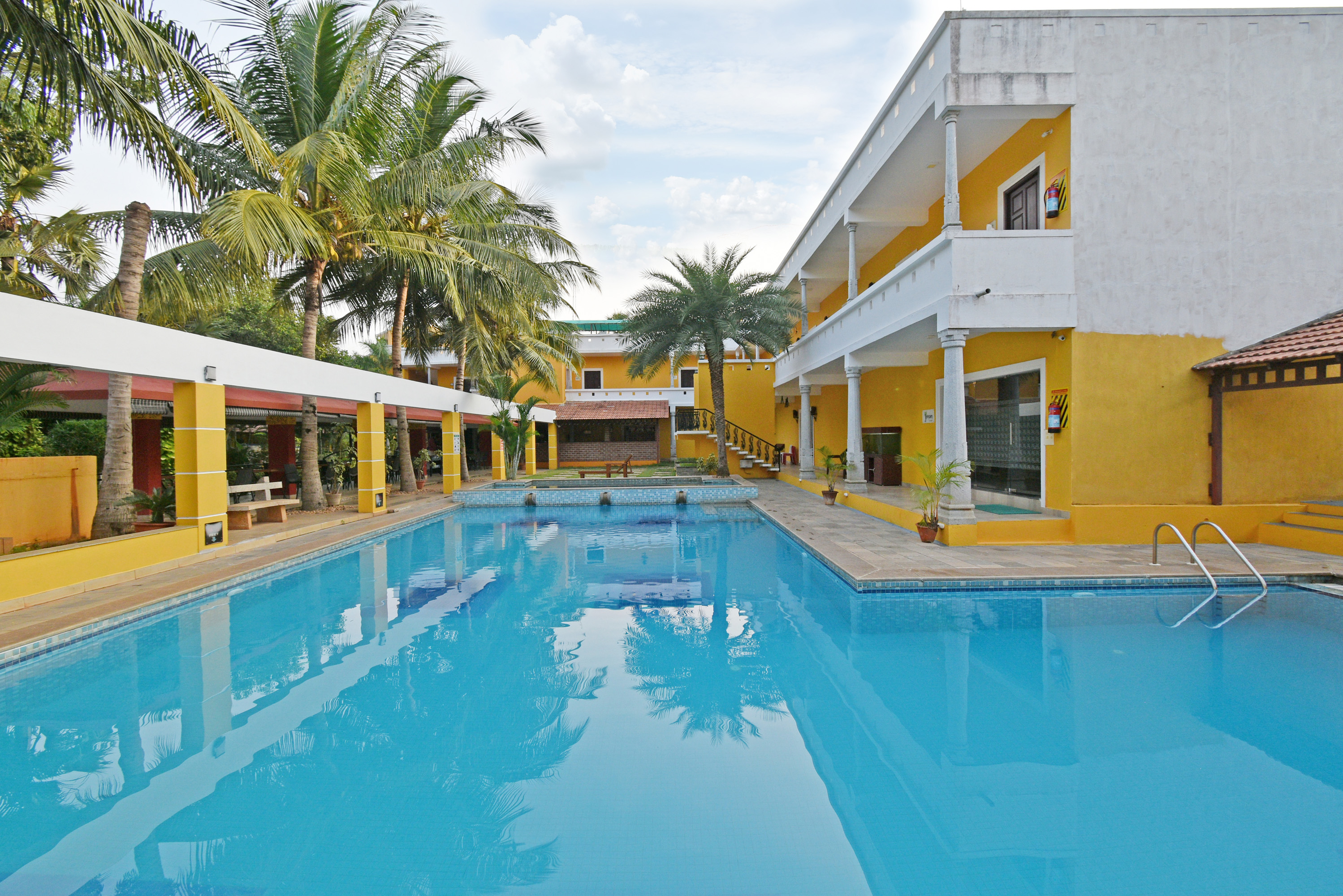 Poppys Olive de' Villa, Pondicherry 3