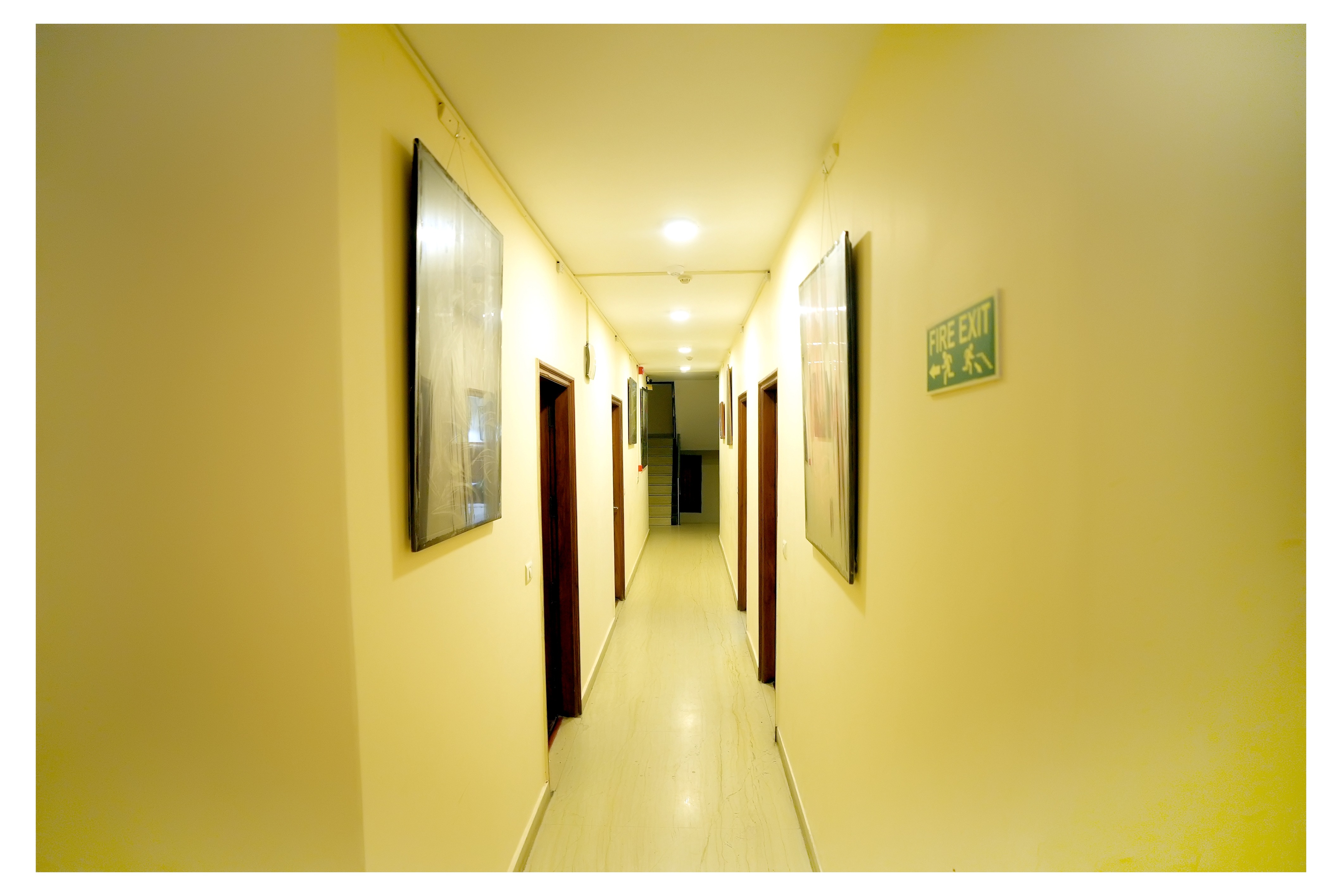 فندق اوسكار, New Delhi 2