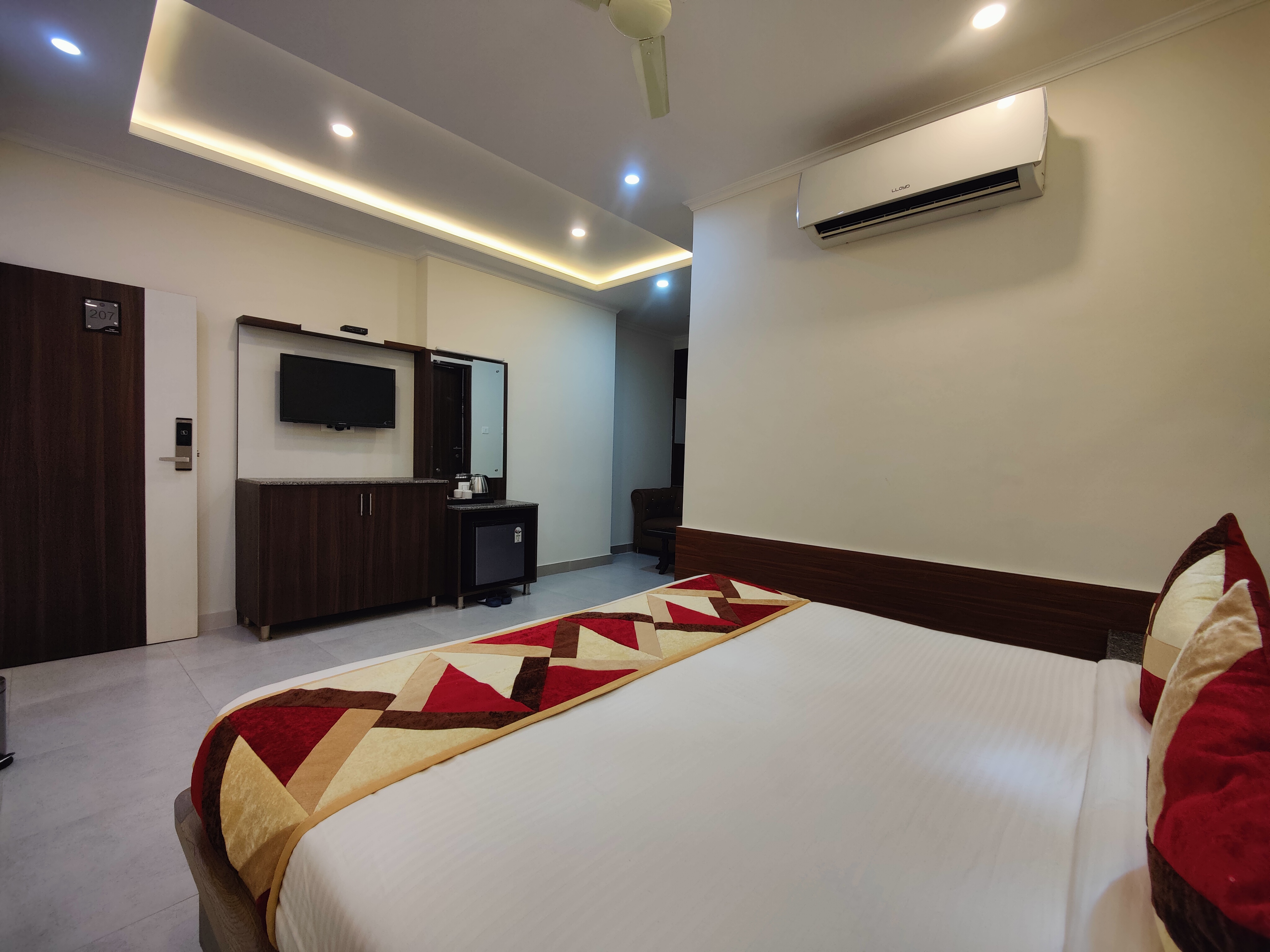 Hotel Mandi Heights, Mandi 5