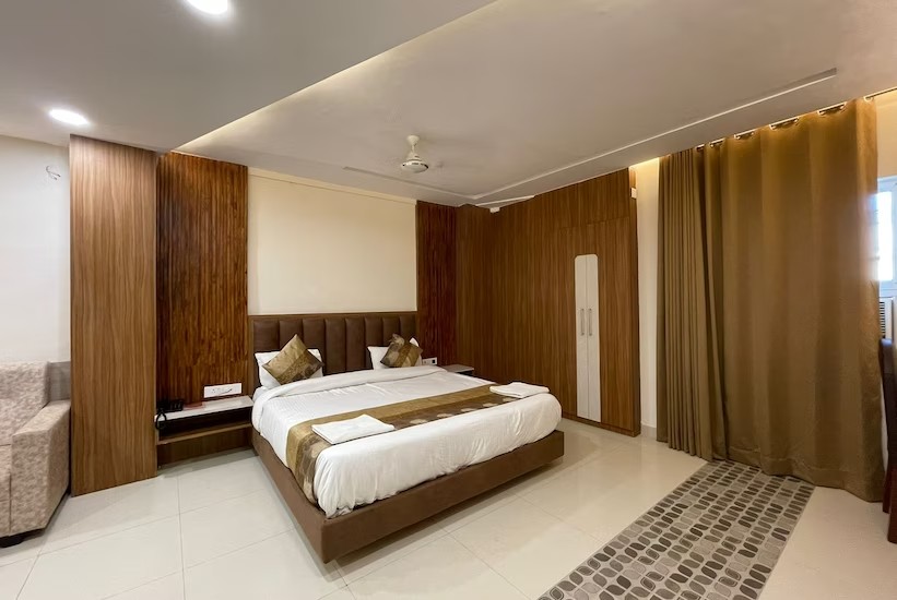 Hotel Santoor, Varanasi 5