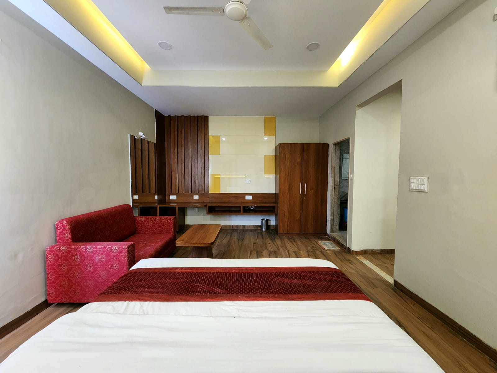 Magpie Inn Hotel & Resort, Gwalior 4