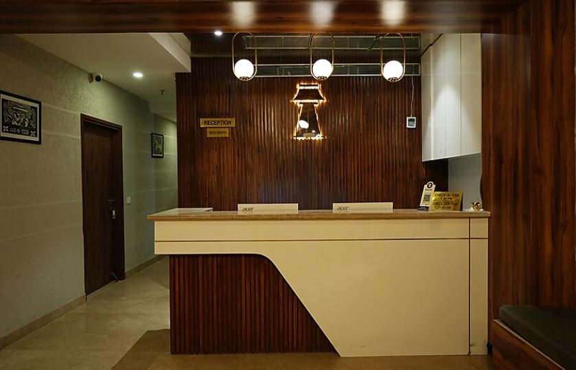 Hotel The Lamp, Zirakpur 3