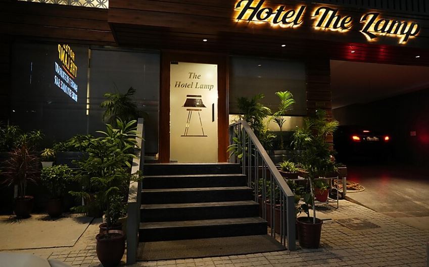 Hotel The Lamp, Zirakpur 5