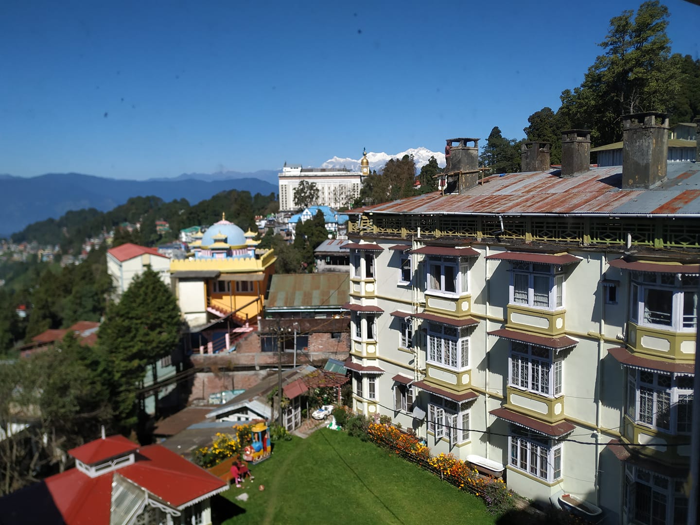 Pineridge Hotel, Darjeeling 2
