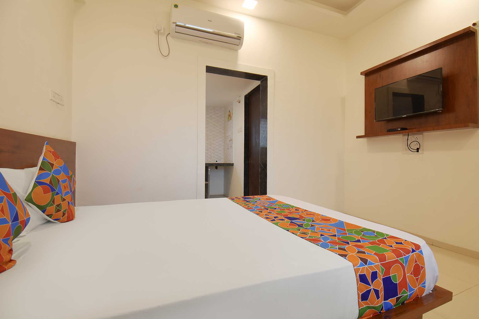 FabExpress Relax Inn II, Pune 5