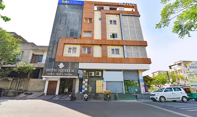 FabHotel Prime Square 36, Kota 4