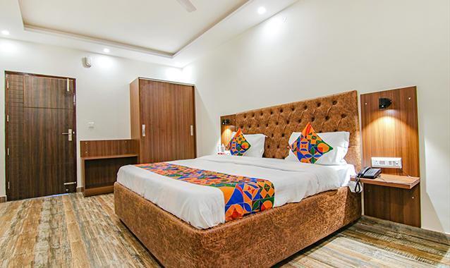 FabHotel Shri Krishna Residency, Dehradun 3