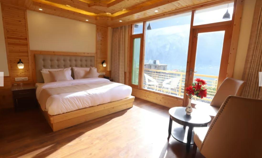 Golden Wood Manali by Rosetum, Manali 5