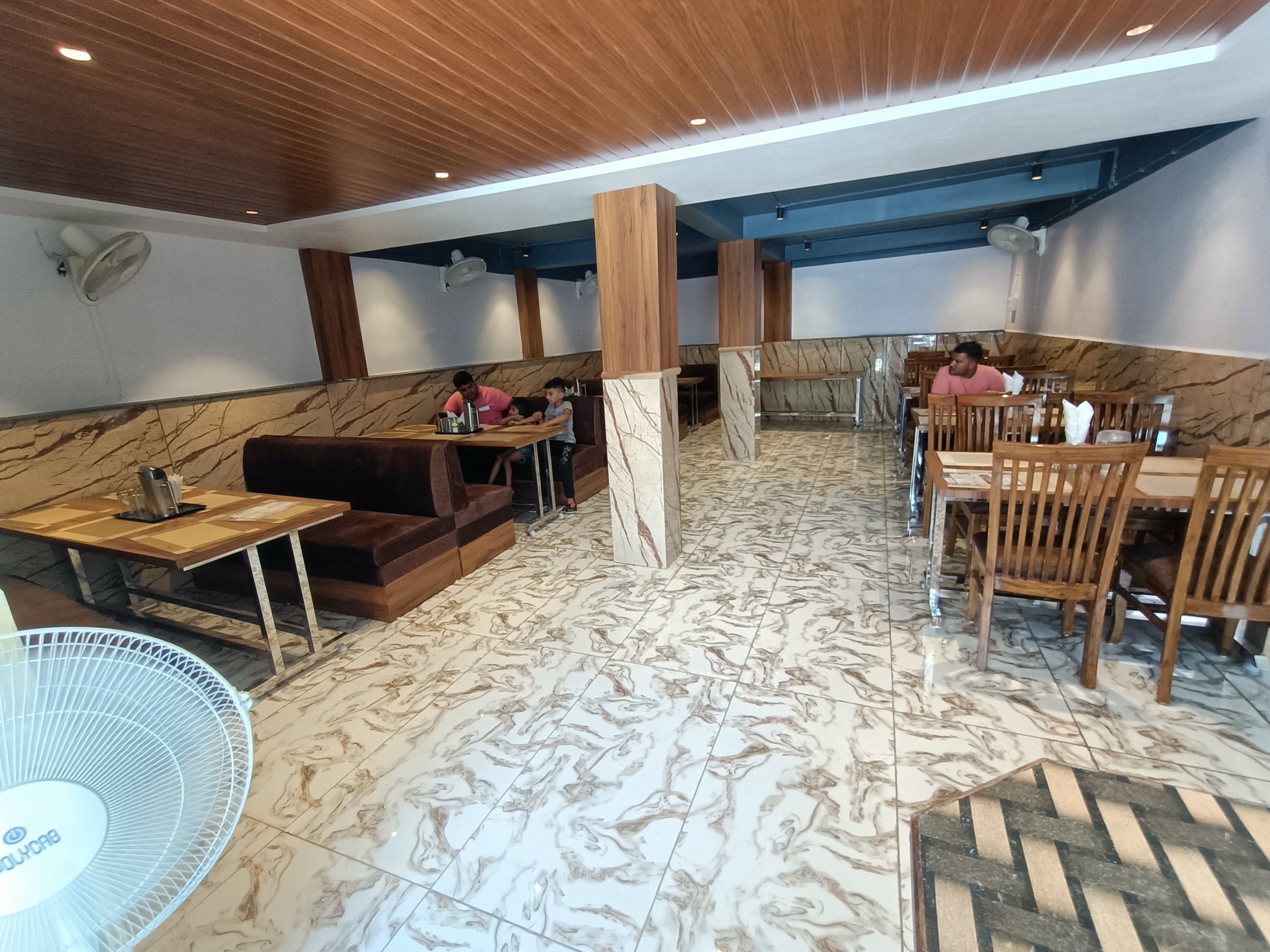 The Lalit Hotel And Restaurant, Bhopal 3
