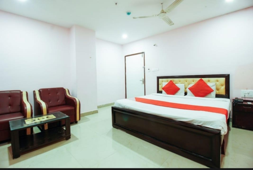 iROOMZ Hotel Diamond Park, Hyderabad 3