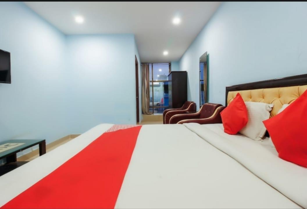 iROOMZ Hotel Diamond Park, Hyderabad 5