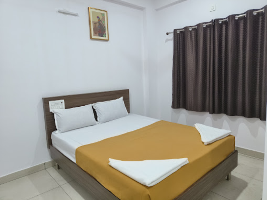 i-ROOMZ Relax Inn Lodge, Chikmaglur 2