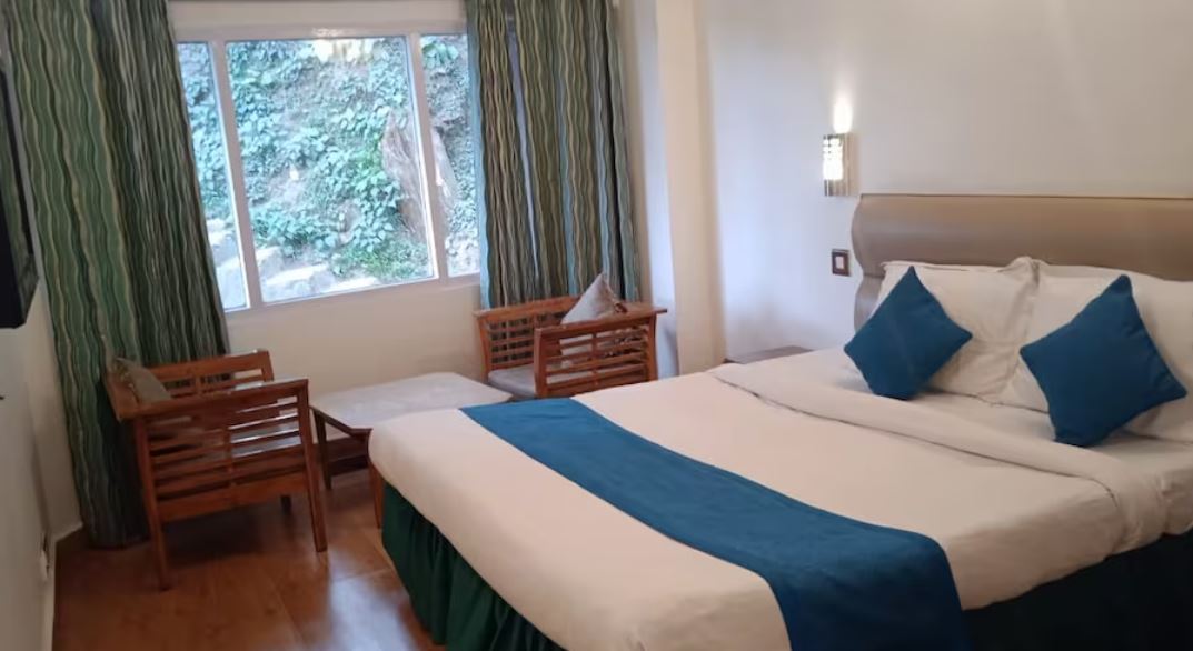 Hotel Rahat Regency Shimla, Shimla 3