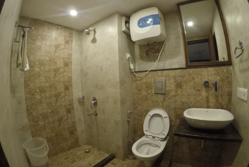 Hotel Savoy Residency, Mussoorie 3