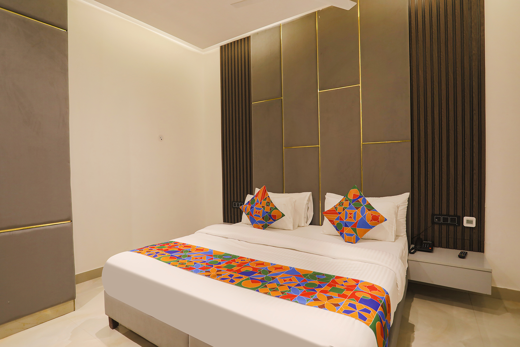 FabHotel Prime F9 Noida Sector 104, Noida 3