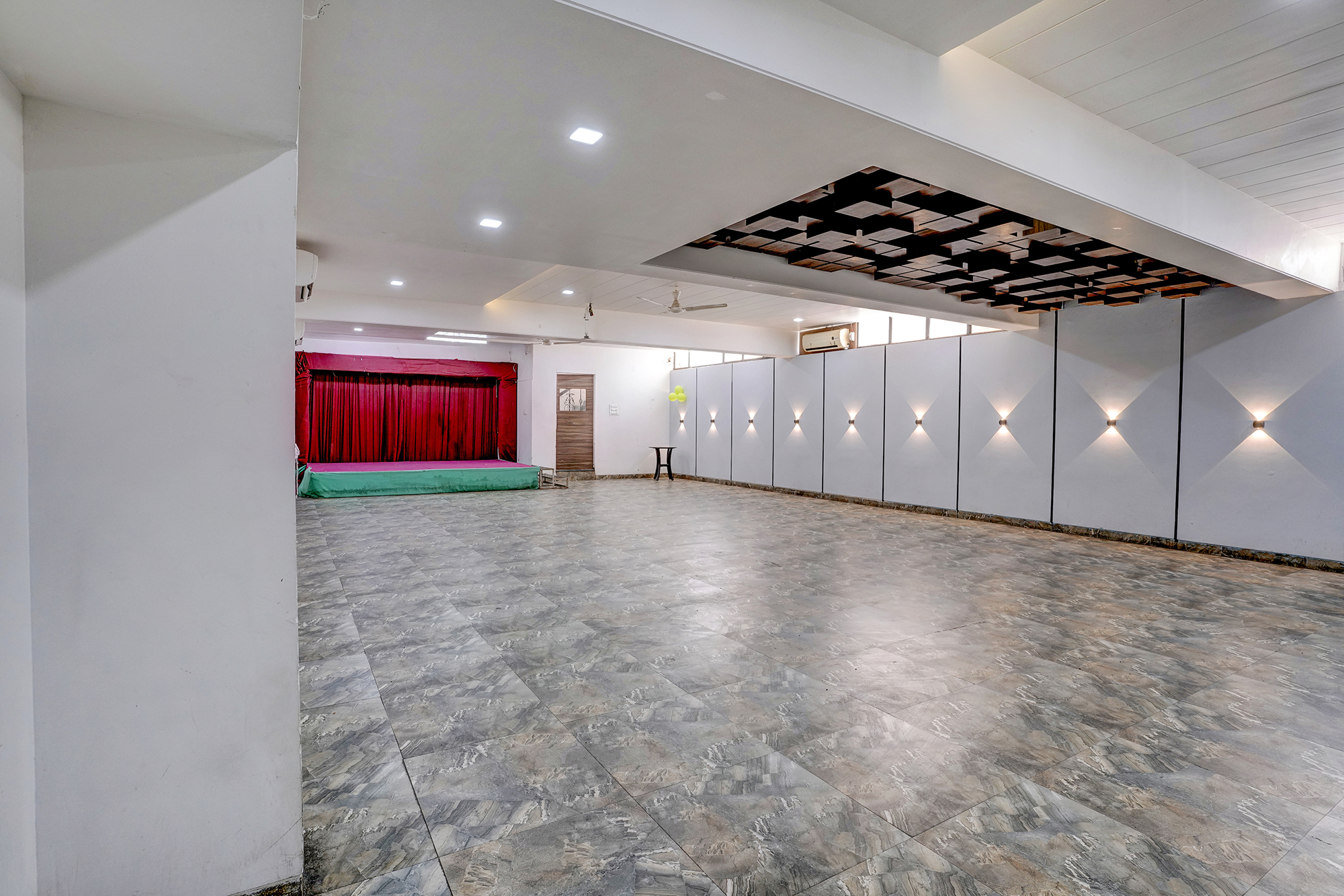 FabHotel Heritage Palace