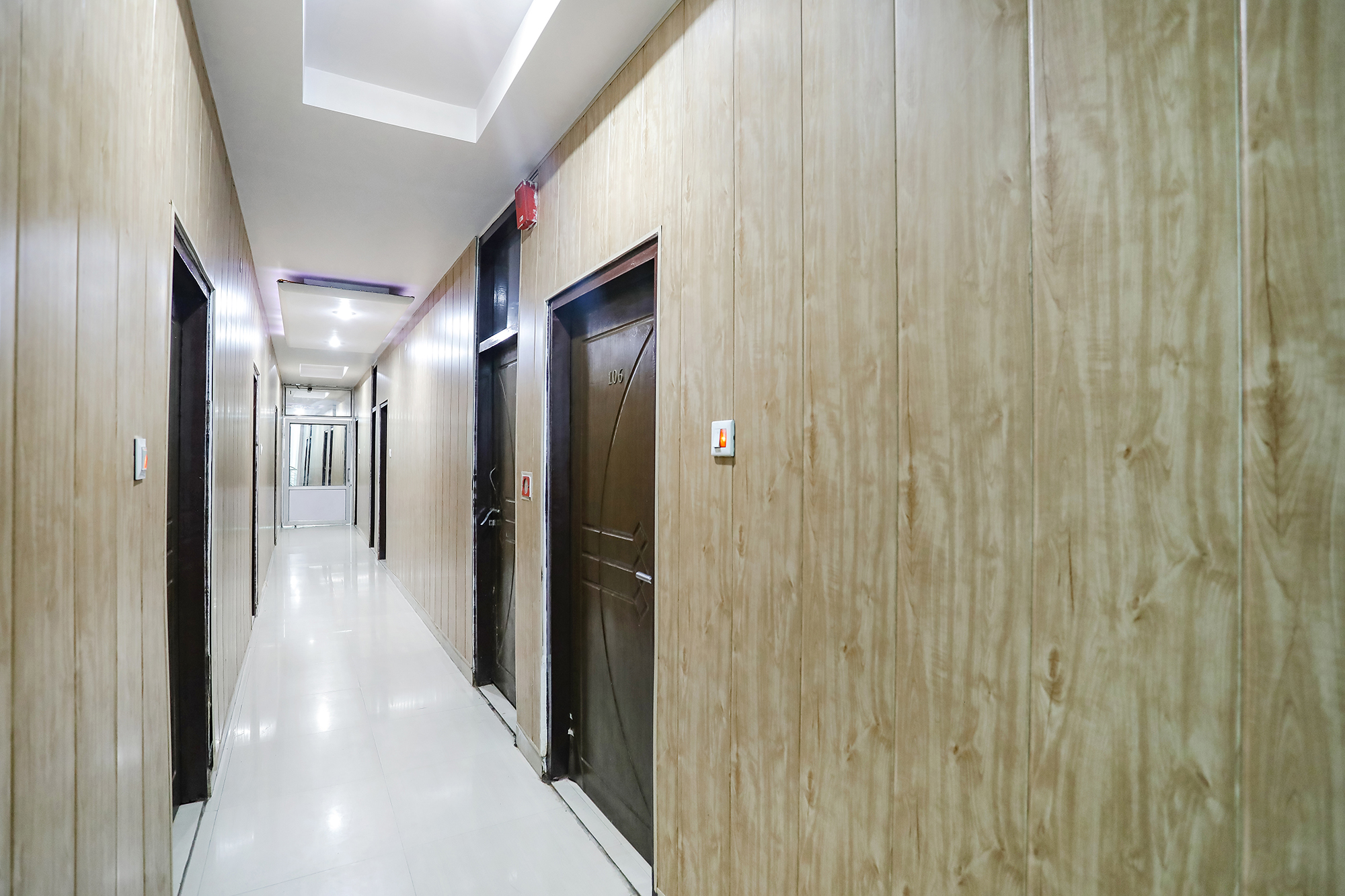 FabHotel DPS International, Allahabad 5
