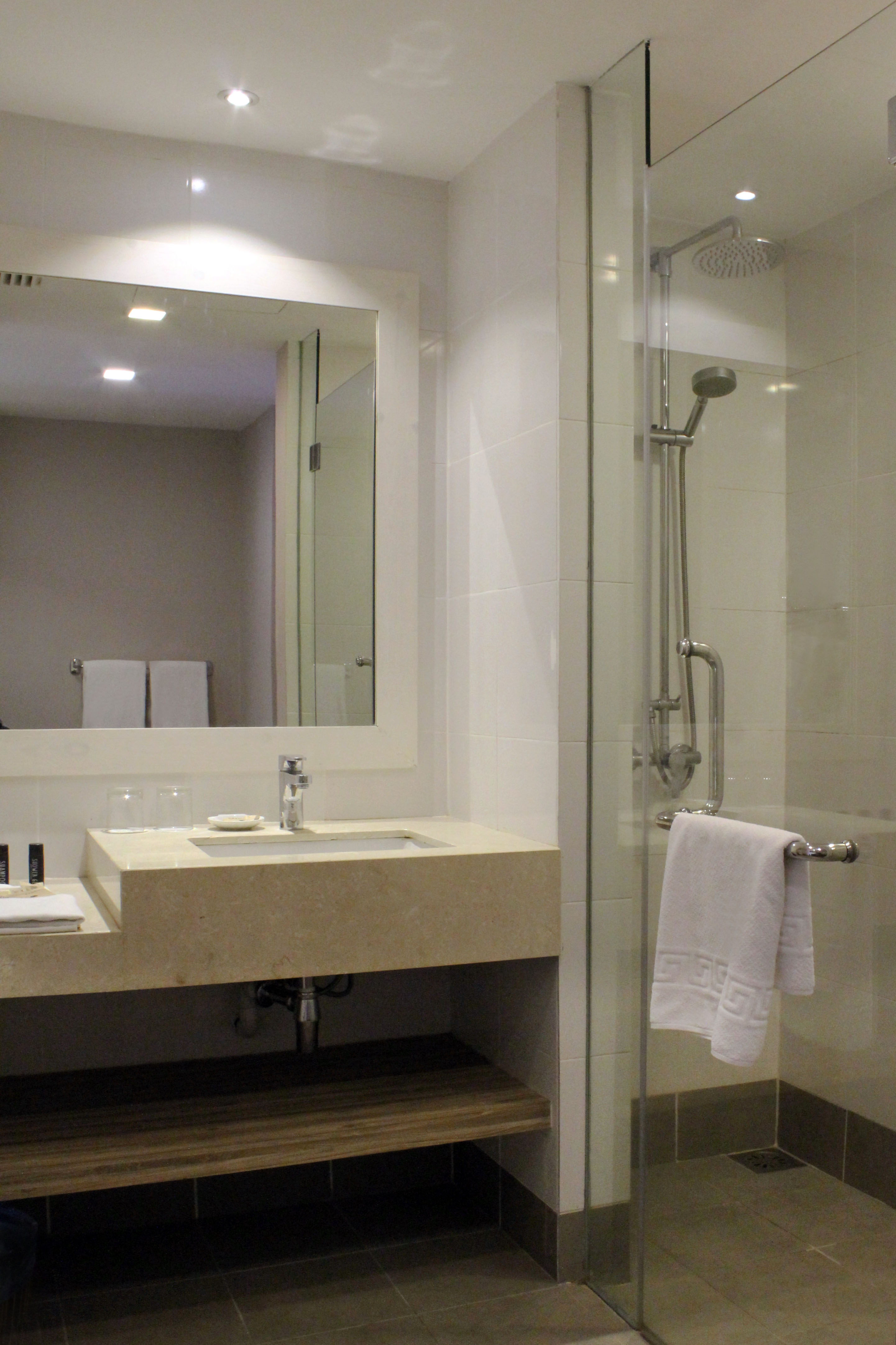 One-Bedroom Deluxe Suite