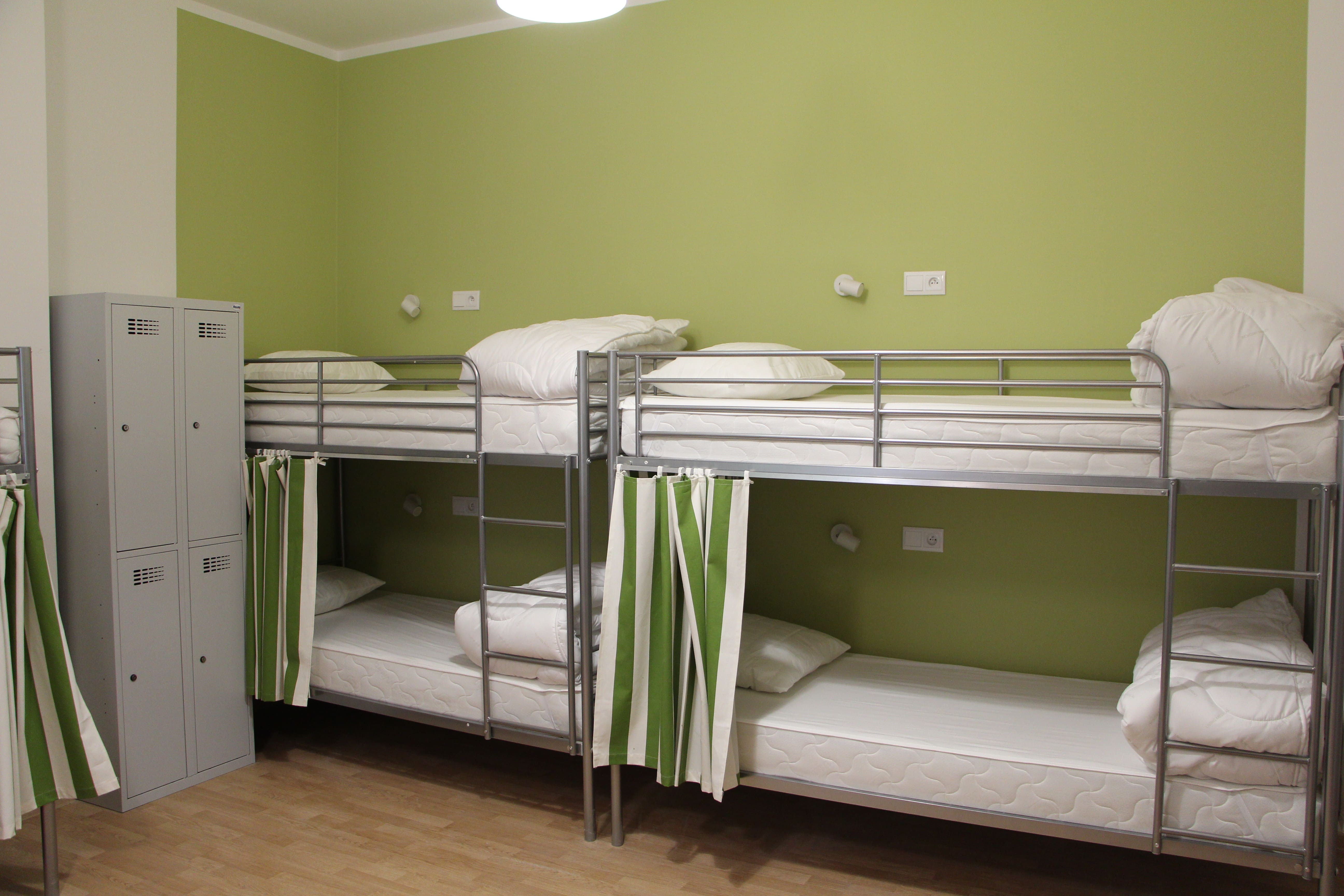 Bed in 10-Bed Male Dormitory Room with shared bathroom #9