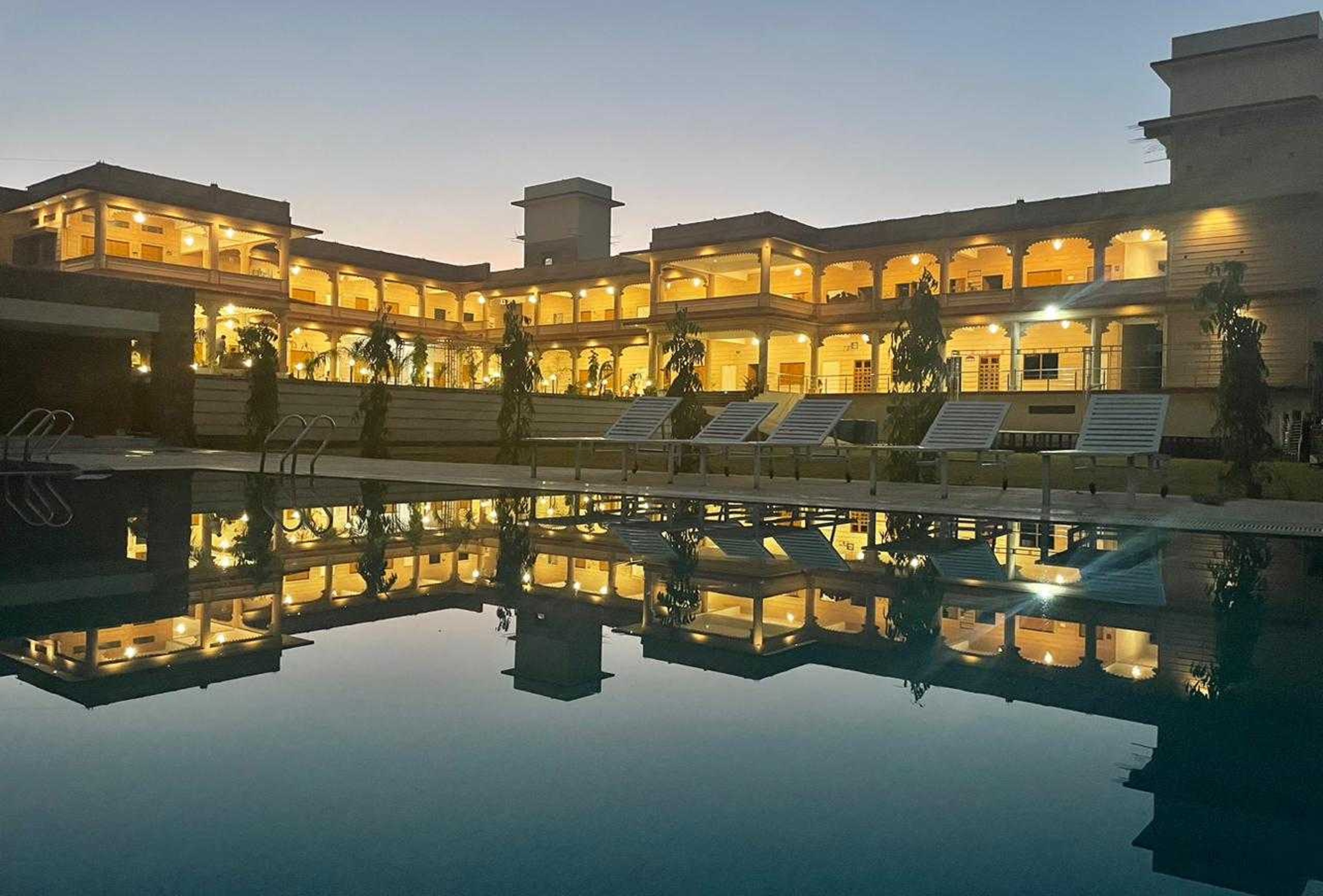 Jai Niwas Palace, Jodhpur 3