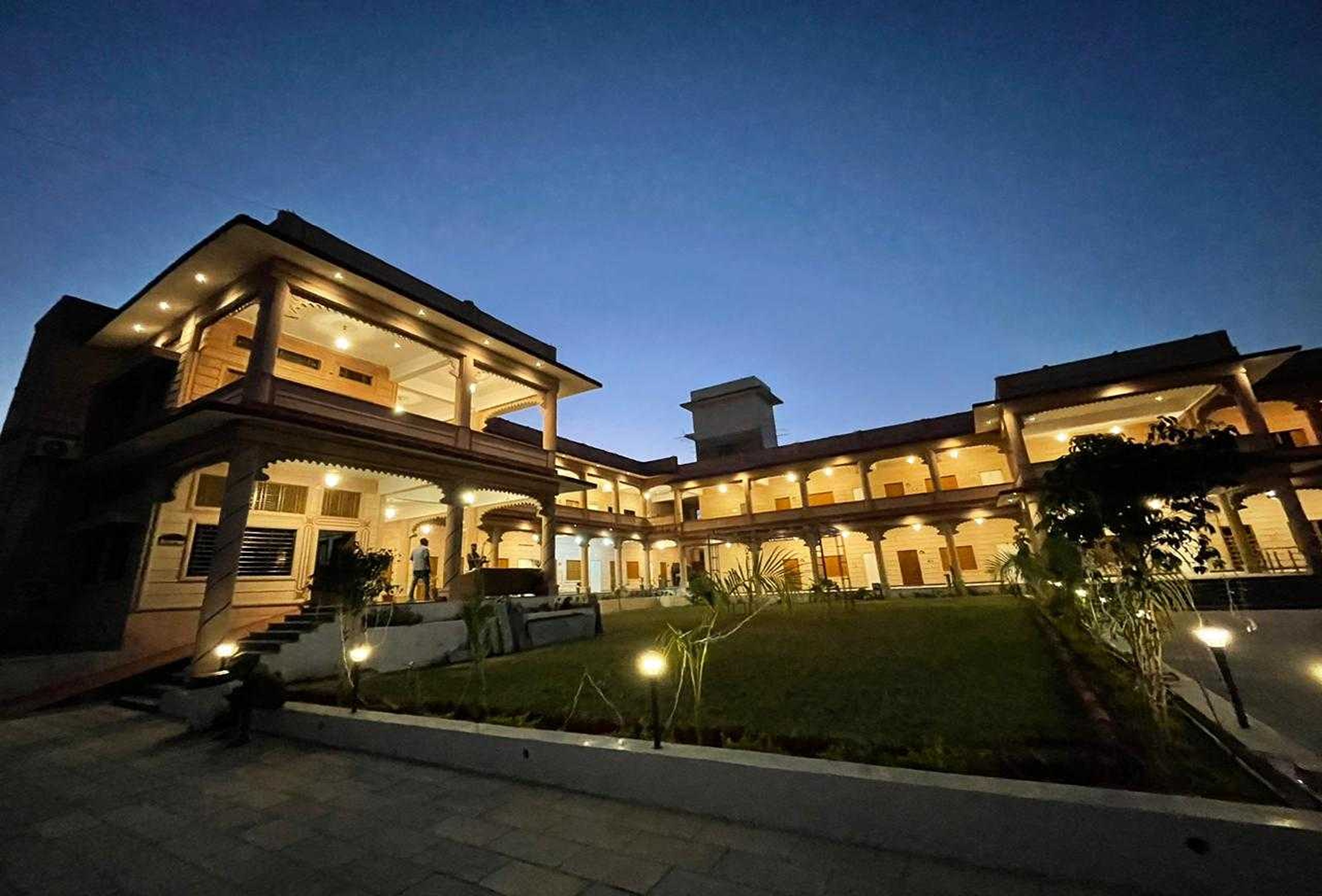 Jai Niwas Palace, Jodhpur 5