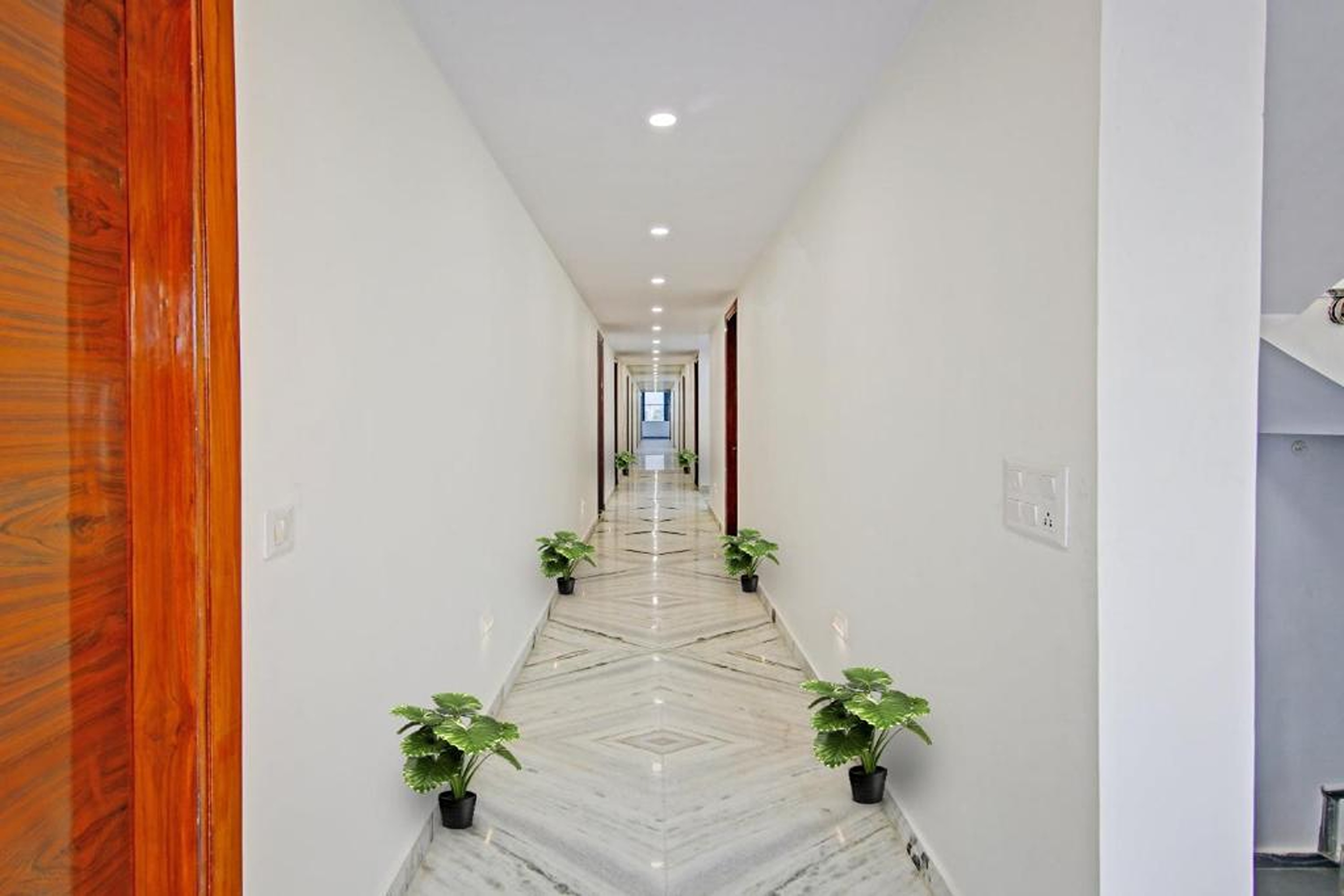 Hotel Right Palace and Banquet