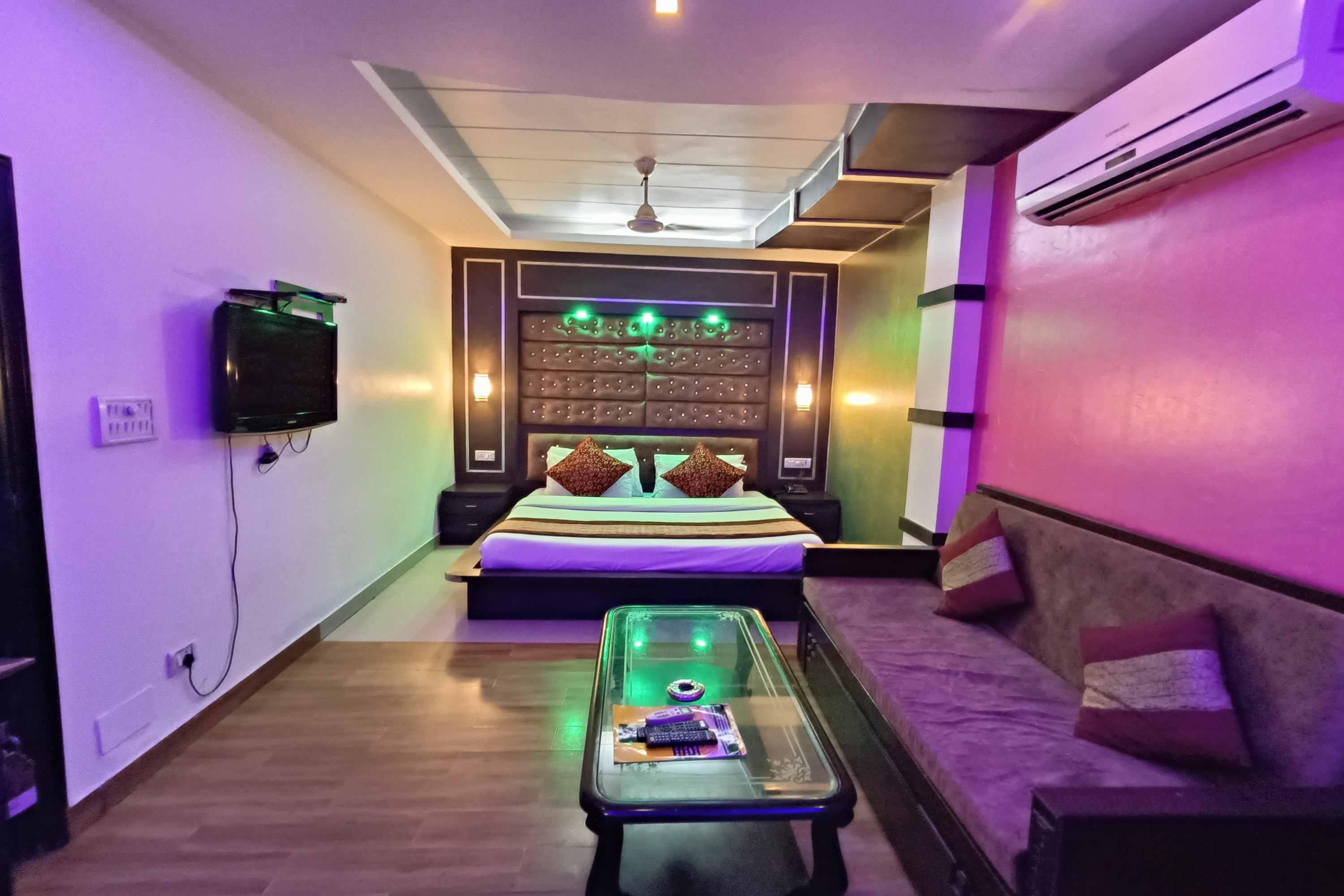 Hotel Vardhmaan Inn, New Delhi 5