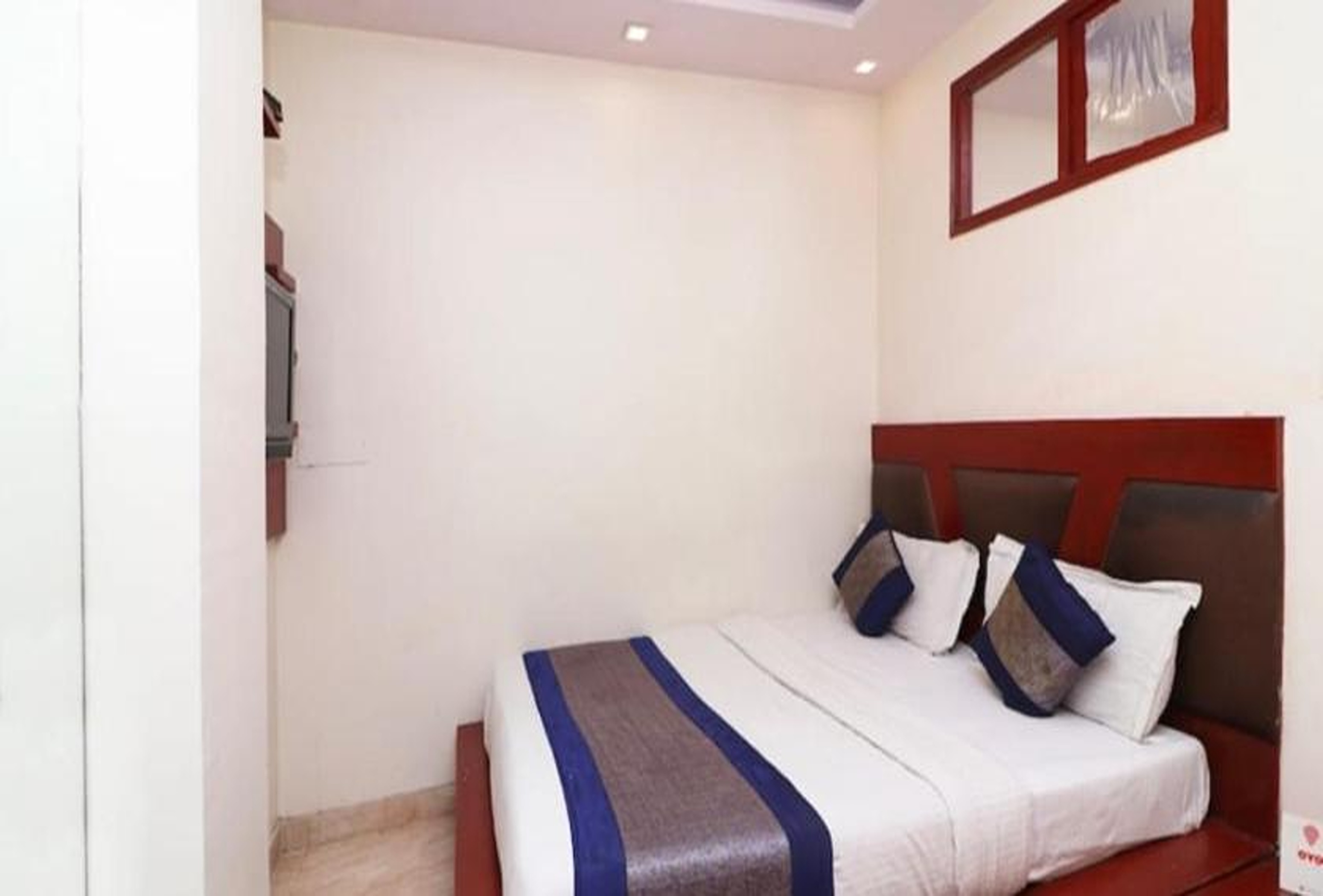 Hotel Prem Deluxe Guest House, New Delhi 4