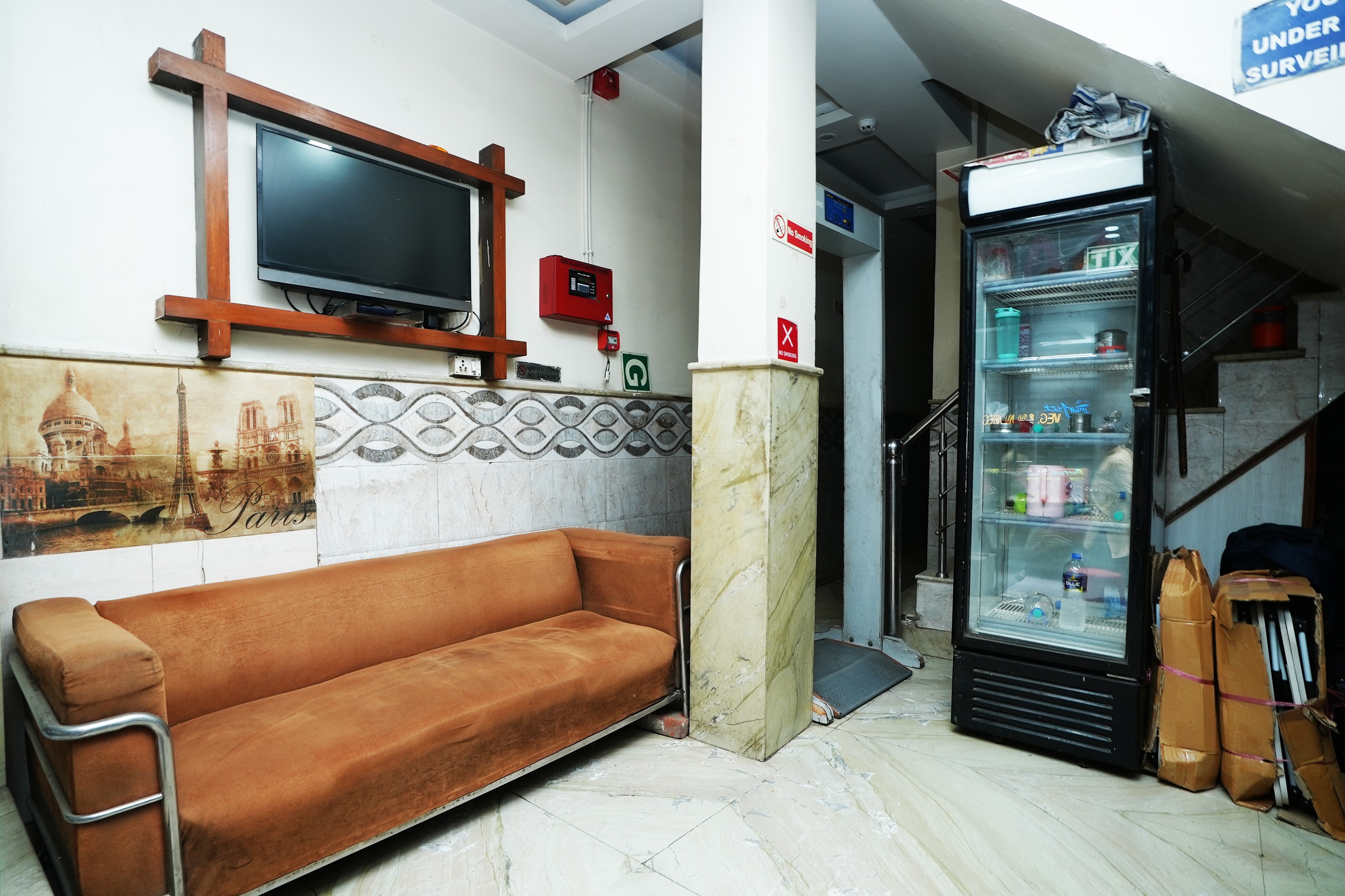 Hotel Ashirwad DX, New Delhi 3