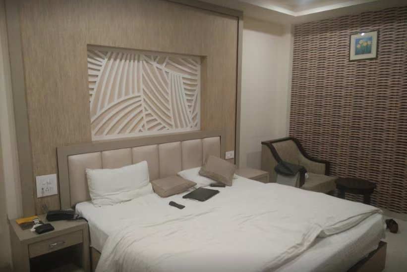 Emporio Hotel, Haldwani 3