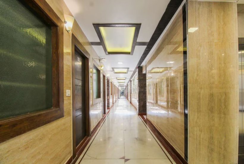 Hotel Eminent, Agra 5