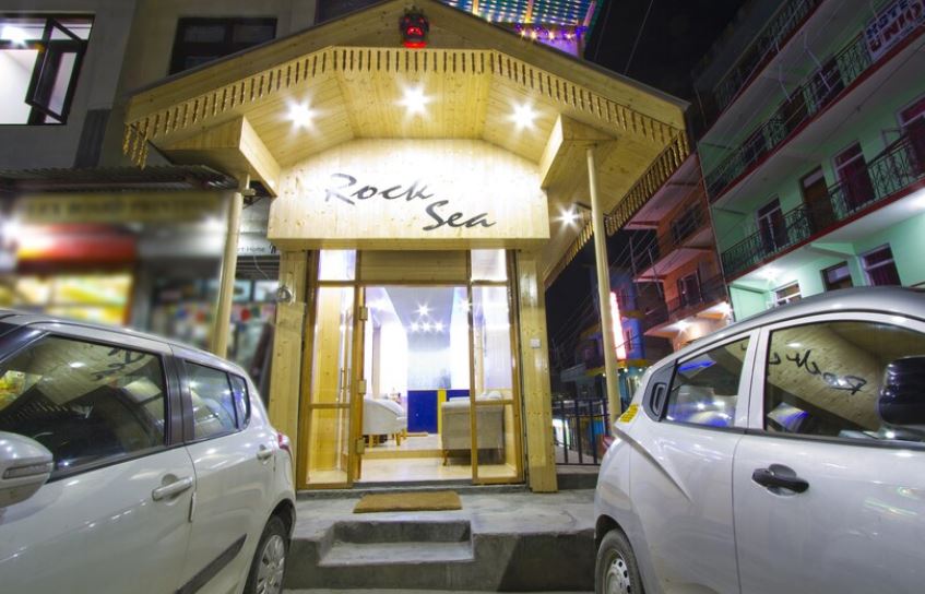 Hotel Rock Sea, Manali 3