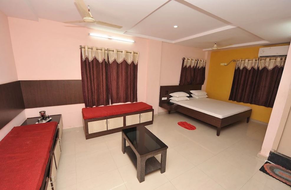 Shree Lakshmi Guest House