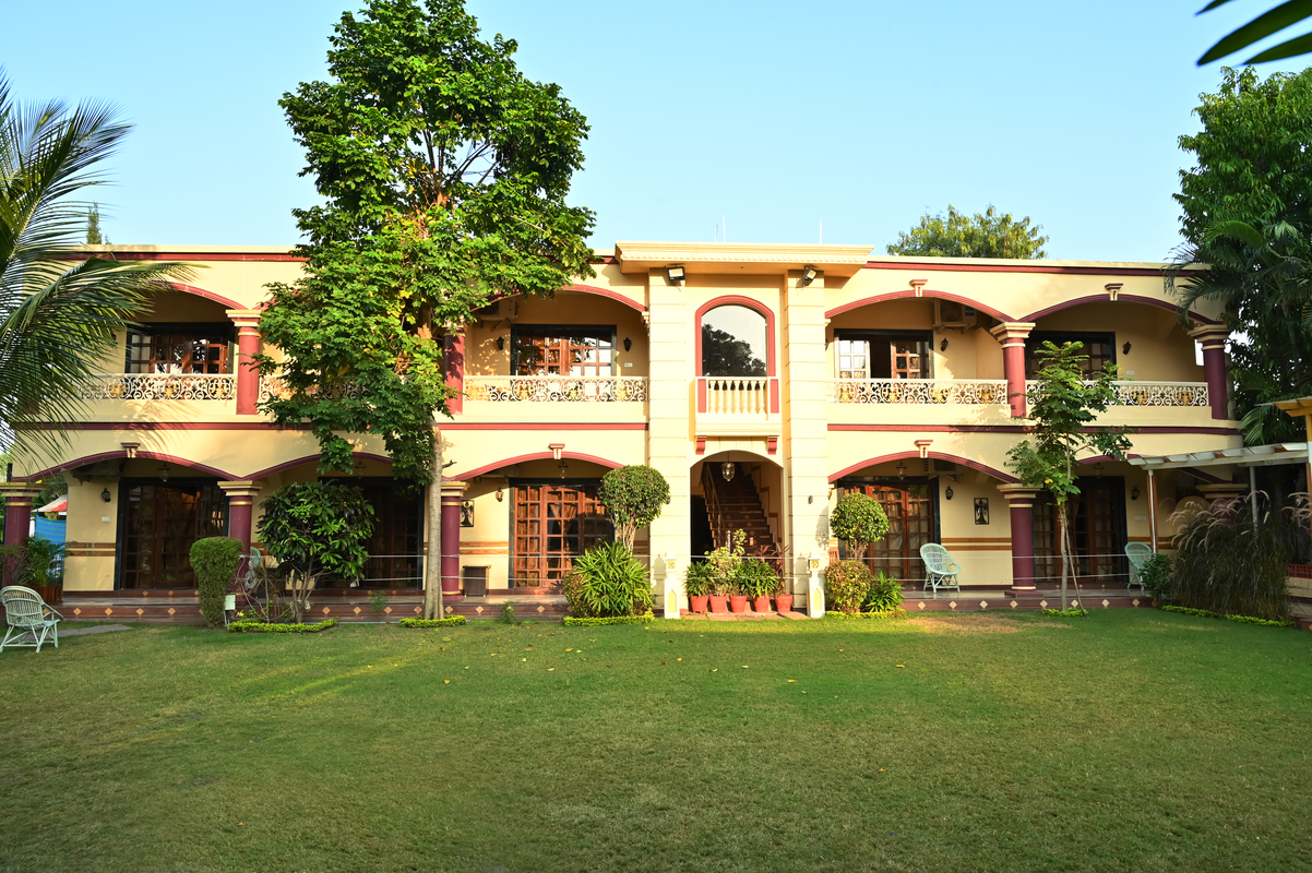 Woods inn Resort (Airport Hotel), Bhopal 5